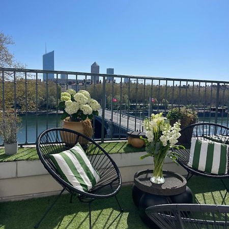 Apartament Coeur De Lyon Avec Terrasse Et Jacuzzi Zewnętrze zdjęcie
