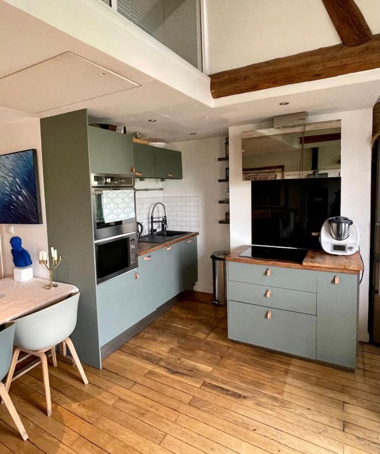 Apartament Coeur De Lyon Avec Terrasse Et Jacuzzi Zewnętrze zdjęcie