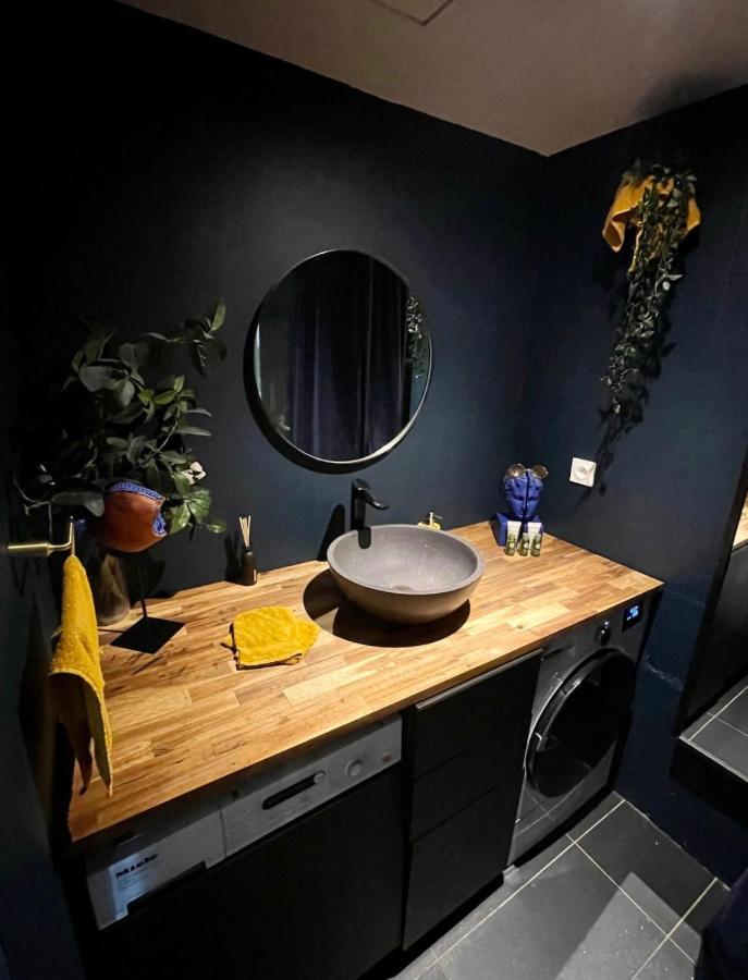 Apartament Coeur De Lyon Avec Terrasse Et Jacuzzi Zewnętrze zdjęcie