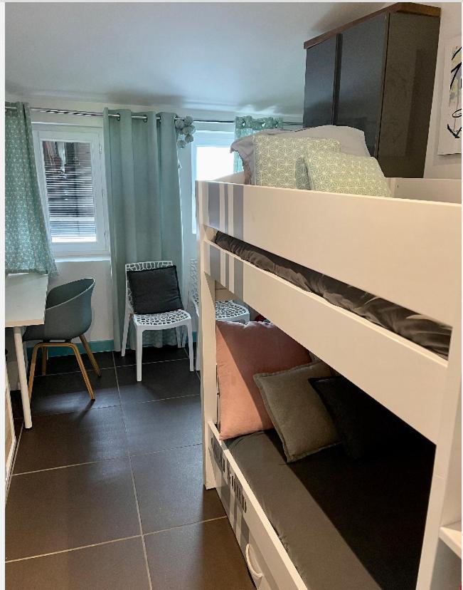 Apartament Coeur De Lyon Avec Terrasse Et Jacuzzi Zewnętrze zdjęcie